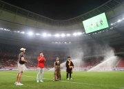 开云体育平台APP-精彩比赛吸引无数球迷驻足观看