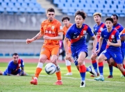 开云下载-热门球队实力强劲，胜负难料