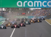 开云体育入口-法拉利横扫威廉姆斯，拉塞尔带队取胜