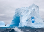 开云下载-格纳布里闪电破门，尤文对阵巴黎早早定局，悬念提前消散