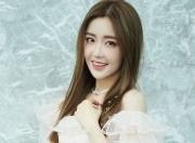 开云下载-冰墙与孤岛，当芬兰战术与荷兰铁卫在德甲上演不可复制的防守交响