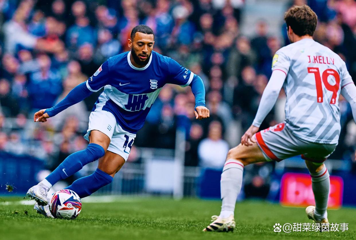 布莱克浦队在比赛中表现出色，成功获得胜利的简单介绍