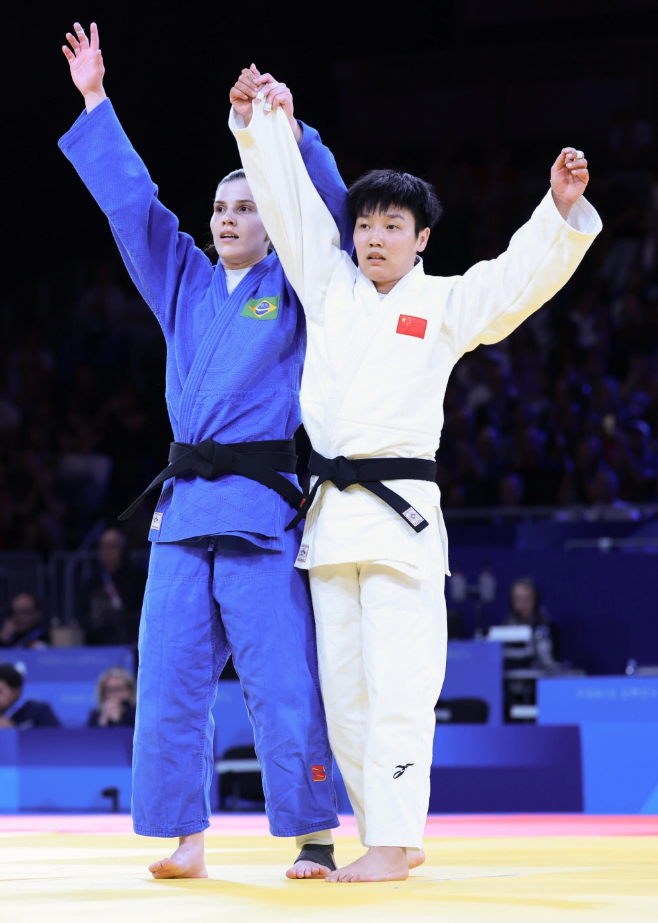 柔道比赛角逐异常激烈,法国选手夺冠 柔道比赛角逐异常激烈,法国选手夺冠