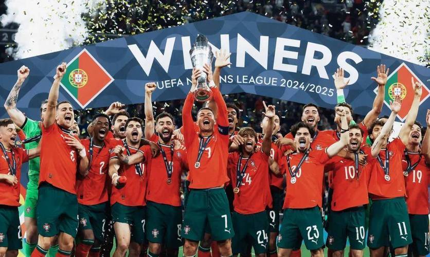 包含葡萄牙队碾压英格兰队，林高远统治全场的词条