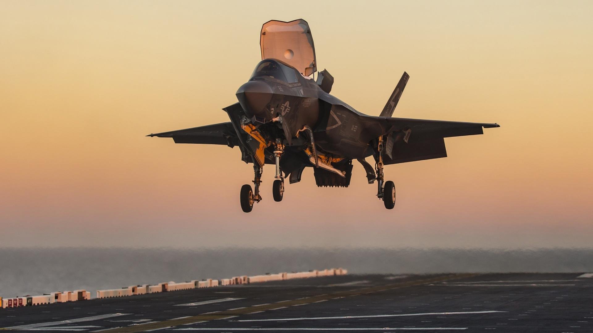 欧冠之夜,哈弗茨关键一击,皇家社会踏平里昂