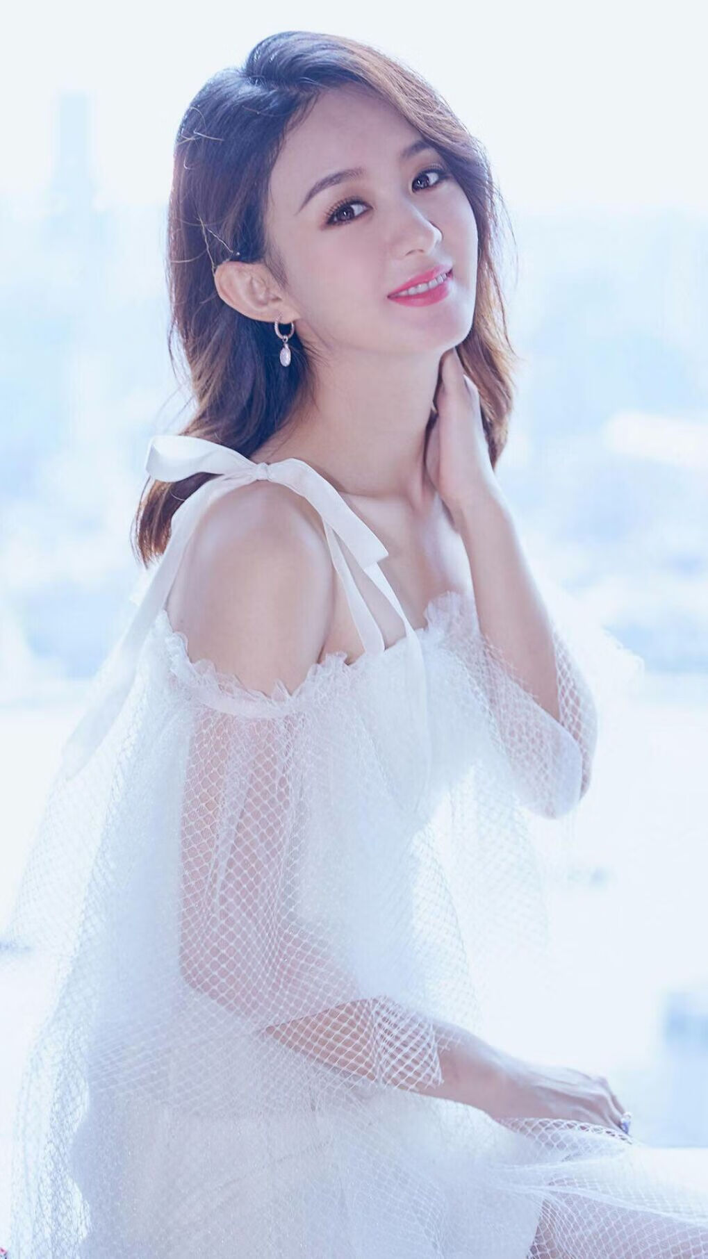 岁月为序章，球场之上，詹姆斯的暮年壮歌与广厦的青春风暴